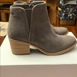 Girl’s Boots